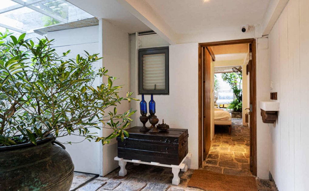 Nook Entrance Nook Entrance