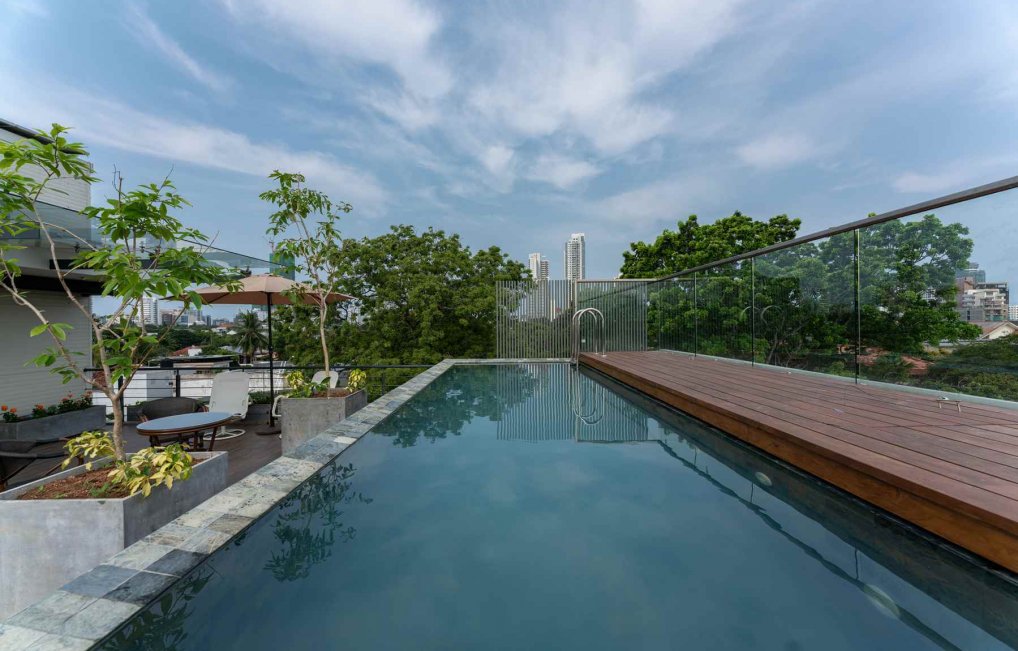 Shared Rooftop Pool Shared Rooftop Pool